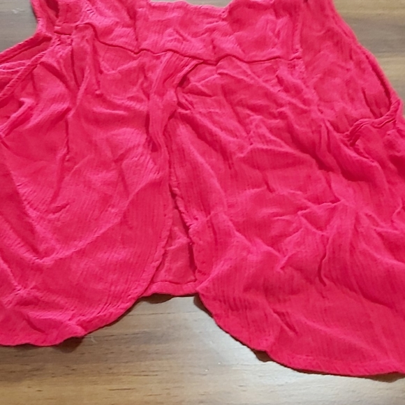 Tank - Picture 2 of 2